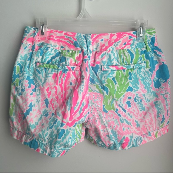Lilly Pulitzer Callahan Shorts Turquoise Let's Cha Cha Size 2 Vibrant EUC - Picture 6 of 6